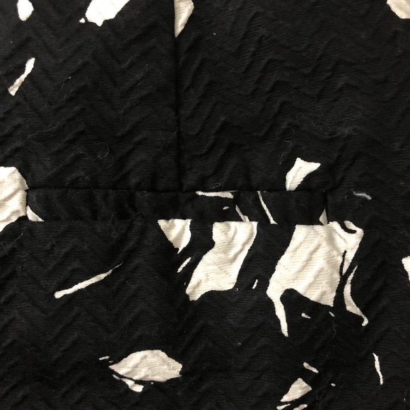 Banana Republic shorts - Picture 3 of 8